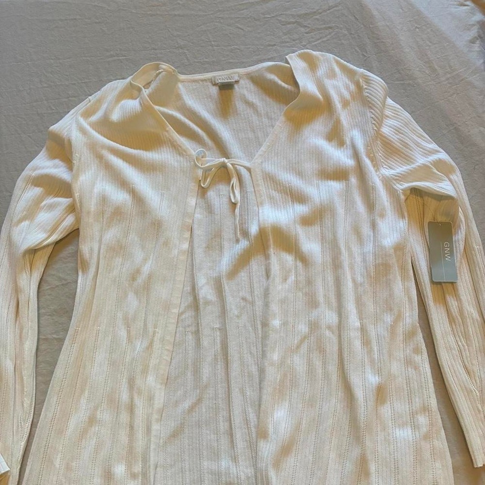 GNW cream ribbed blouse